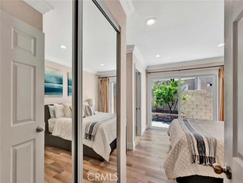 1033  Damascus   Circle, Costa Mesa, CA