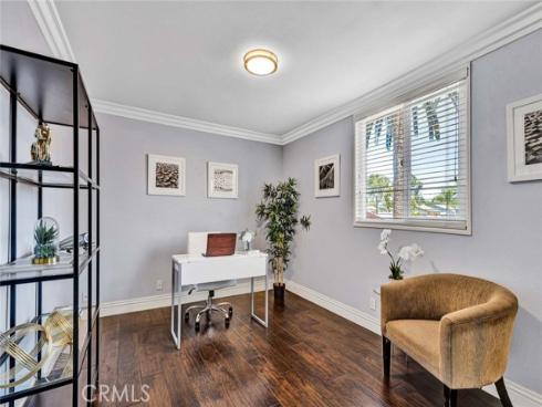 1033  Damascus   Circle, Costa Mesa, CA