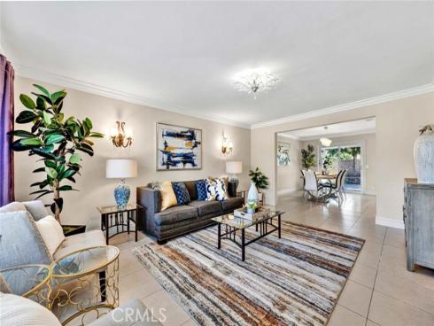 1033  Damascus   Circle, Costa Mesa, CA