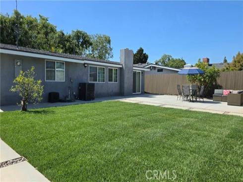 2108 Raleigh Avenue, Costa Mesa, CA