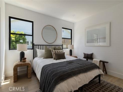 459 E 18th Street, Costa Mesa, CA