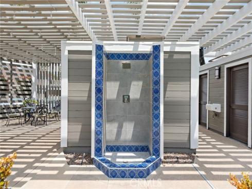 2554 Elden B101 Avenue, Costa Mesa, CA