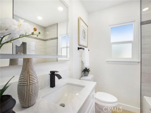 2019 Orange Avenue , Costa Mesa, CA