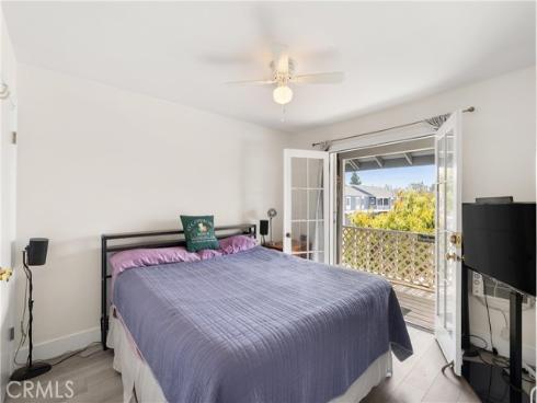 157 Yorktown Lane, Costa Mesa, CA