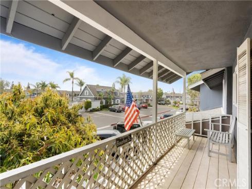157 Yorktown Lane, Costa Mesa, CA