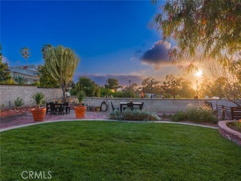 1933 Whittier Avenue, Costa Mesa, CA