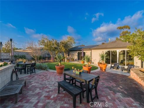 1933 Whittier Avenue, Costa Mesa, CA