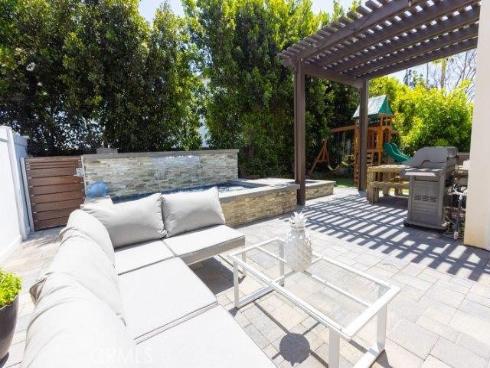 2630 Luminous Lane, Costa Mesa, CA