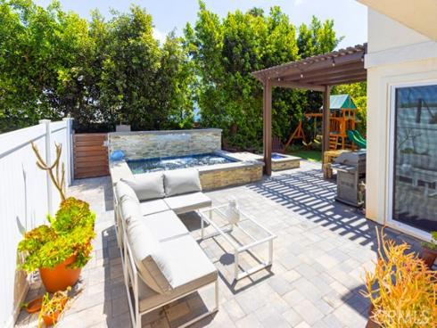 2630 Luminous Lane, Costa Mesa, CA