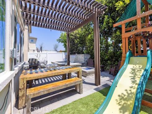 2630 Luminous Lane, Costa Mesa, CA