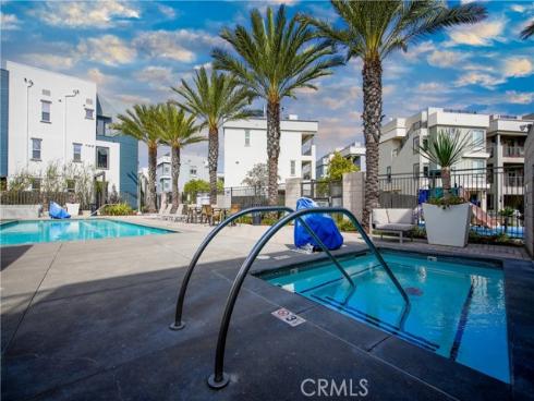 1022 Bridgewater Way, Costa Mesa, CA