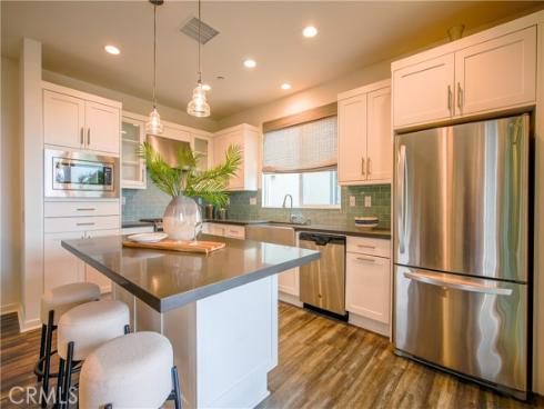 1022 Bridgewater Way, Costa Mesa, CA