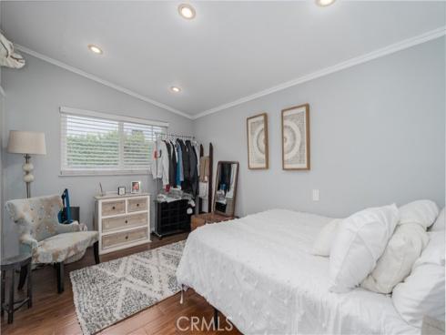 208 Dartmouth Place, Costa Mesa, CA