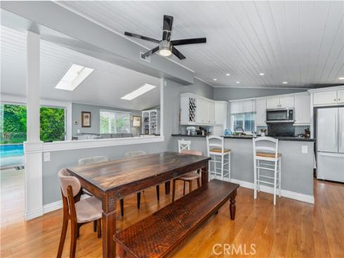 208 Dartmouth Place, Costa Mesa, CA