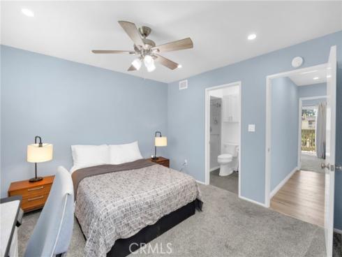 290 Victoria 31 Street, Costa Mesa, CA