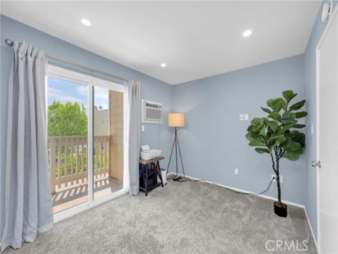 290 Victoria 31 Street, Costa Mesa, CA