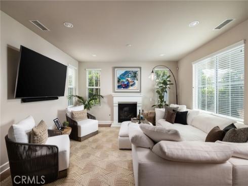 135 Walnut Street, Costa Mesa, CA