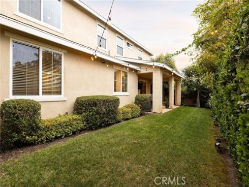 135 Walnut Street, Costa Mesa, CA