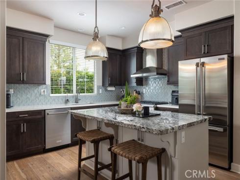 135 Walnut Street, Costa Mesa, CA