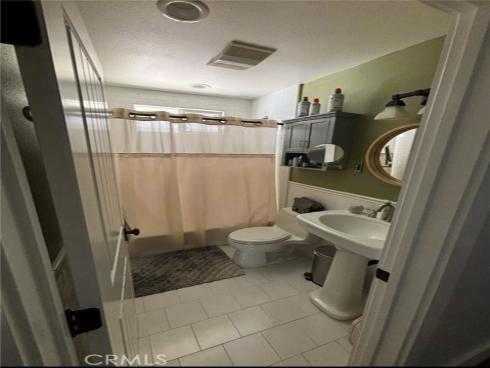 228 Del Mar Avenue, Costa Mesa, CA