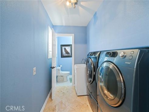 2018 Anaheim Avenue, Costa Mesa, CA