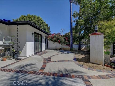380 Mira Loma Pl , Costa Mesa, CA