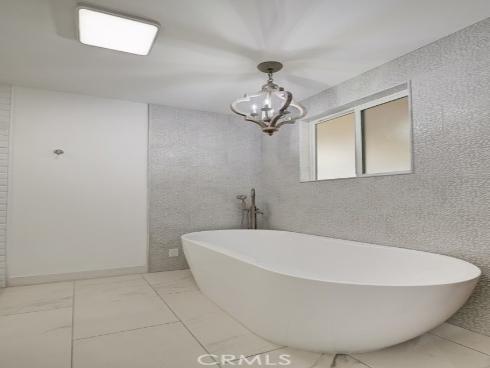 380 Mira Loma Pl , Costa Mesa, CA