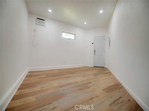 380 Mira Loma Pl , Costa Mesa, CA