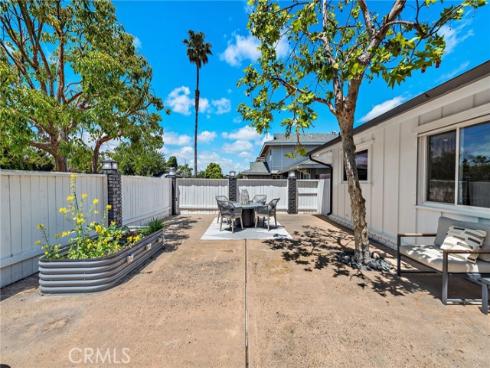 2786 Lorenzo Avenue, Costa Mesa, CA