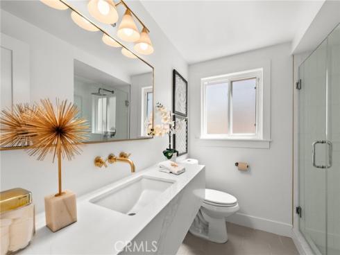 2786 Lorenzo Avenue, Costa Mesa, CA