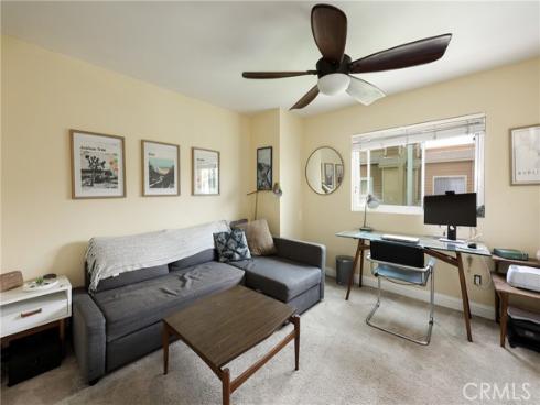 290 Victoria 19 Street, Costa Mesa, CA