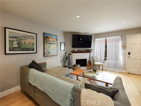 290 Victoria 19 Street, Costa Mesa, CA