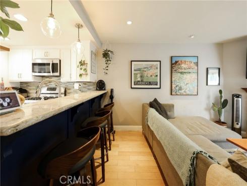 290 Victoria 19 Street, Costa Mesa, CA