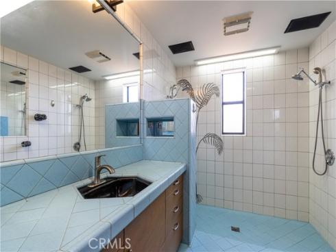 2405 Tustin Avenue, Costa Mesa, CA