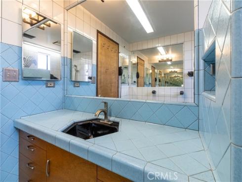 2405 Tustin Avenue, Costa Mesa, CA