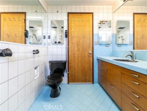 2405 Tustin Avenue, Costa Mesa, CA