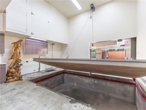 2405 Tustin Avenue, Costa Mesa, CA