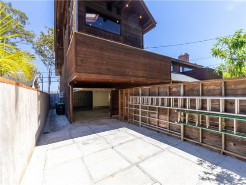 2405 Tustin Avenue, Costa Mesa, CA