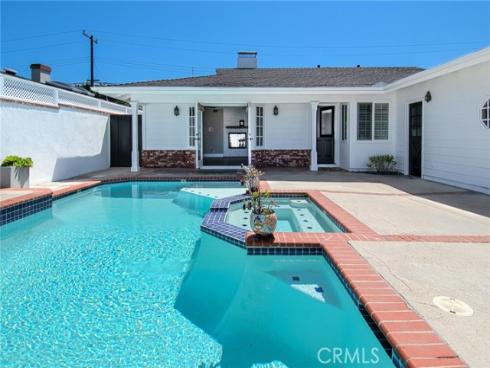 411 Lenwood Drive, Costa Mesa, CA