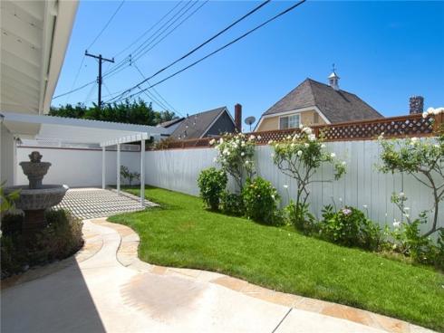 411  Lenwood   Drive, Costa Mesa, CA