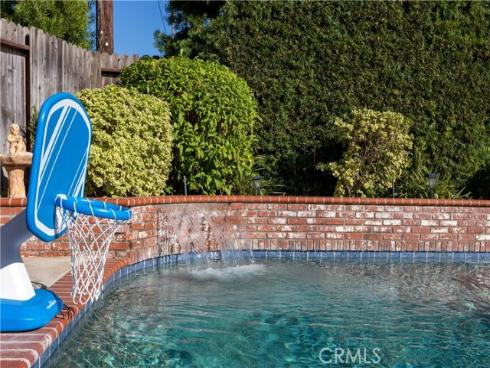 2952 Pemba Drive, Costa Mesa, CA