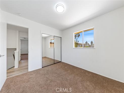 305 Robin Hood Lane, Costa Mesa, CA