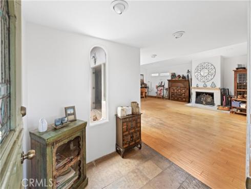 317 Walnut Street, Costa Mesa, CA