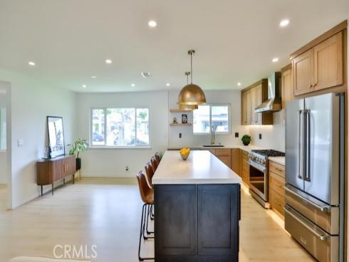 2737 Lorenzo Avenue, Costa Mesa, CA