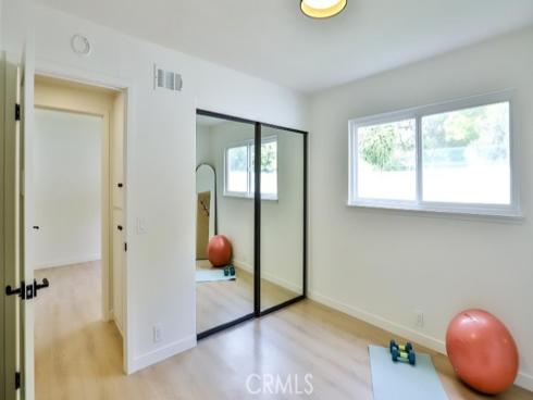 2737 Lorenzo Avenue, Costa Mesa, CA