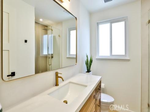 2737 Lorenzo Avenue, Costa Mesa, CA