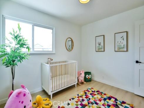 2737 Lorenzo Avenue, Costa Mesa, CA