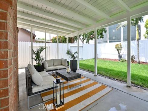 2737 Lorenzo Avenue, Costa Mesa, CA
