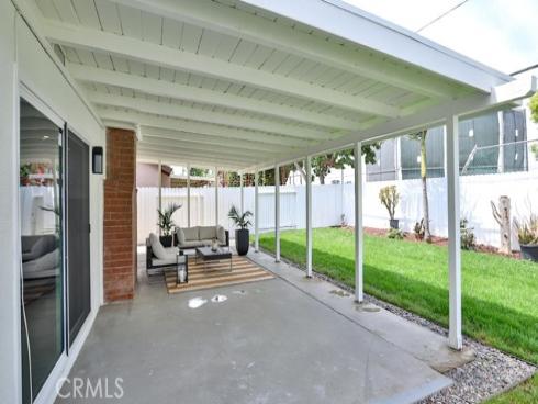 2737 Lorenzo Avenue, Costa Mesa, CA