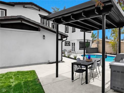 3119 Gibraltar Avenue, Costa Mesa, CA